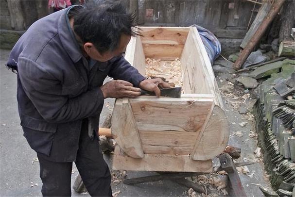 老式棺材