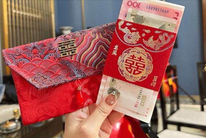 第一次送女朋友什么礼物好