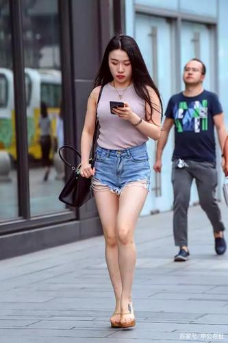 自己一个人怎么拍照