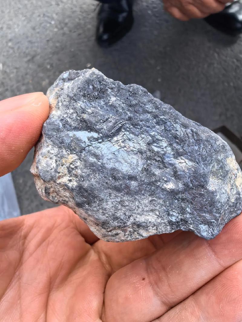 奶块秒矿是什么意思