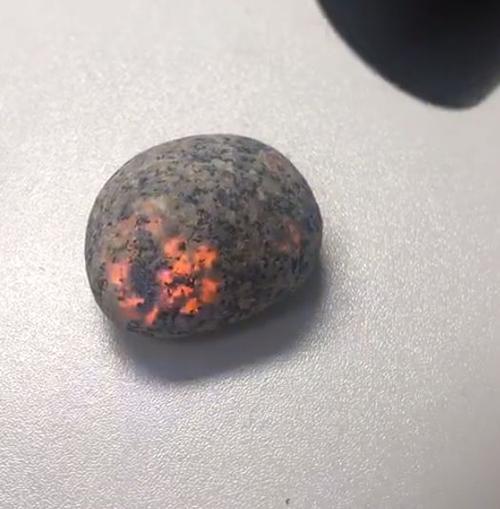 火灵石和火焰石的区别