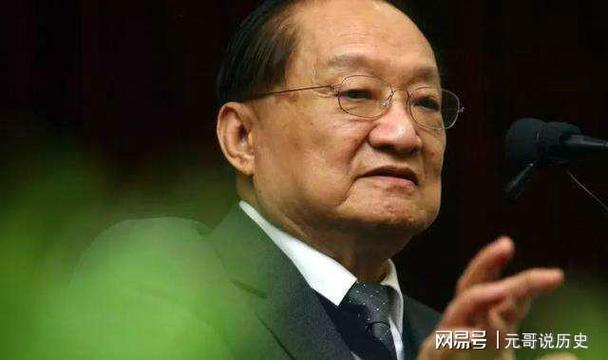 为什么金庸美化满清