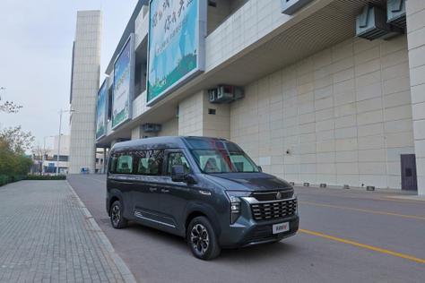 先锋官v商旅版七座落地价格