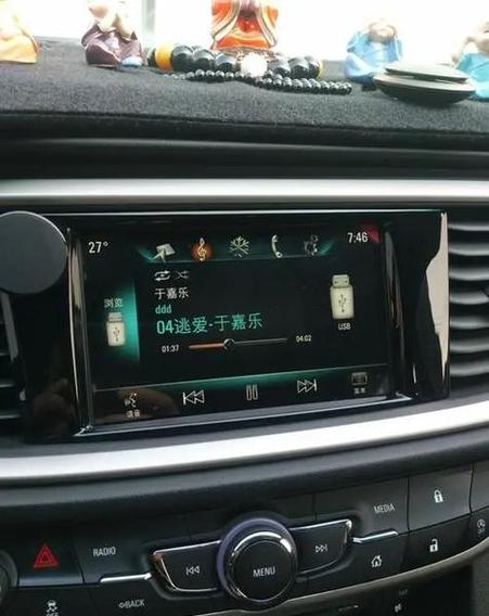 车上屏幕怎么放视频