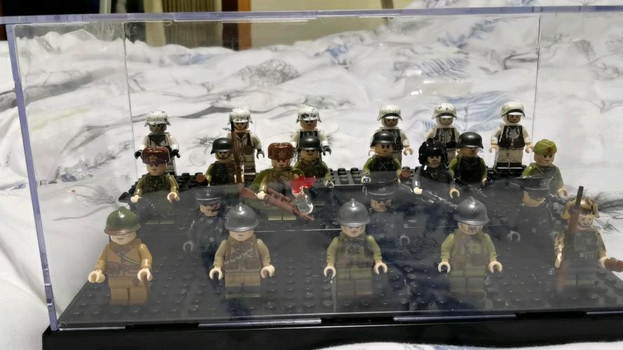 乐高兵人打仗视频