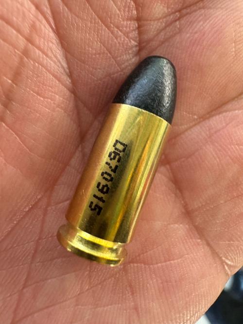 女弹药白金徽章单兵推进器