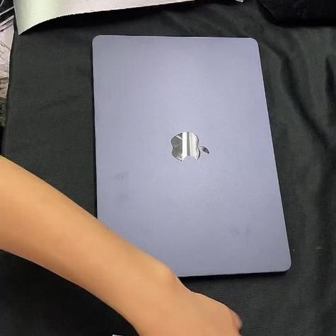 macbookpro开盖就开机