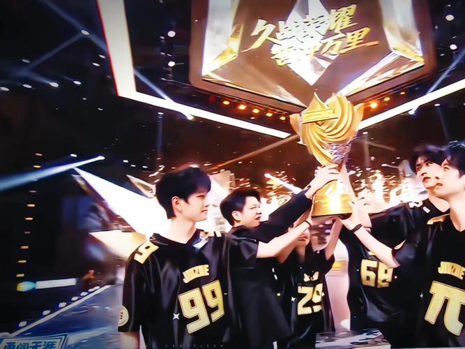张大仙lol夺冠视频